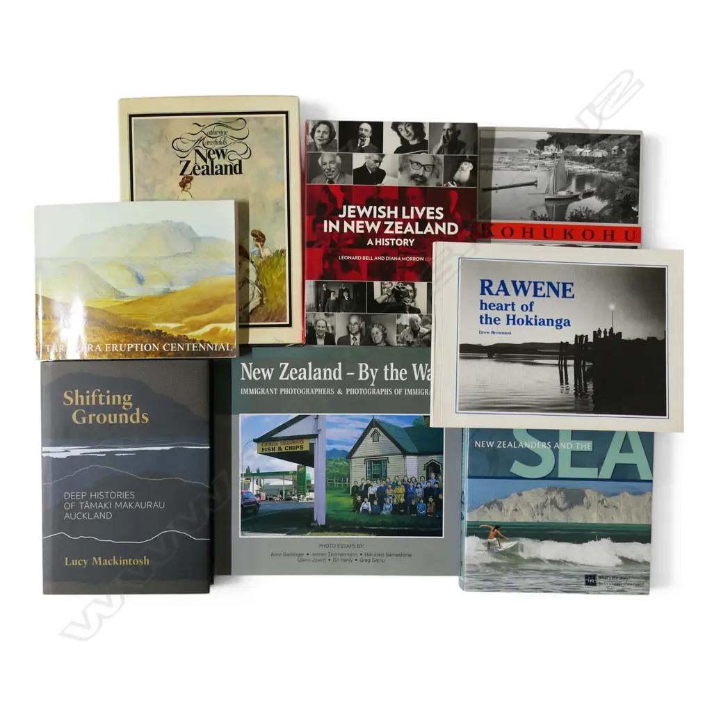 EIGHT PUBLICATIONS : NZ HISTORY Image 1++